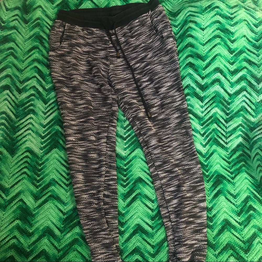 Almost Famous Joggers sweatpants